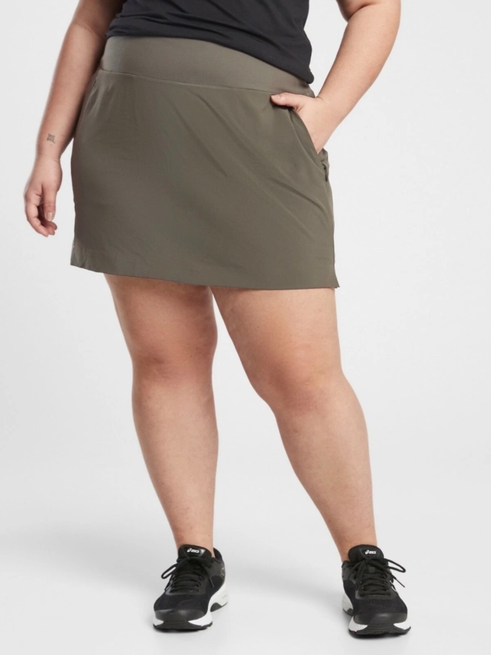 Athlete - "Soho" Skort - Wmn's Plus - Size 24